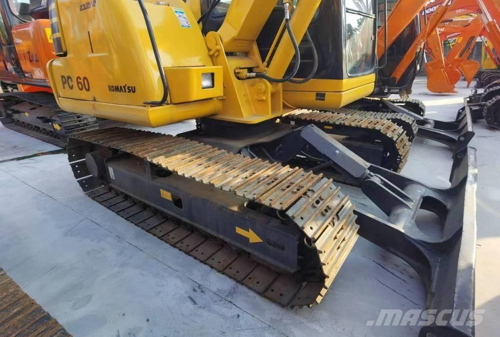 Komatsu PC 60-7 소형 굴삭기 7톤 미만