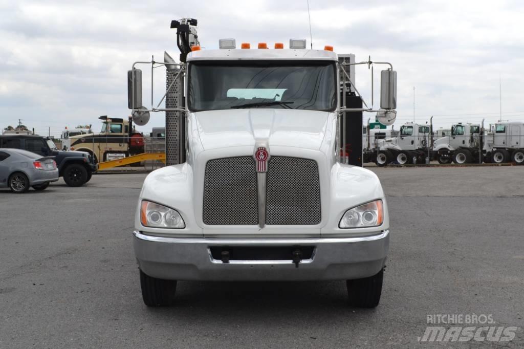 Kenworth T 270 시립/다목적 차량