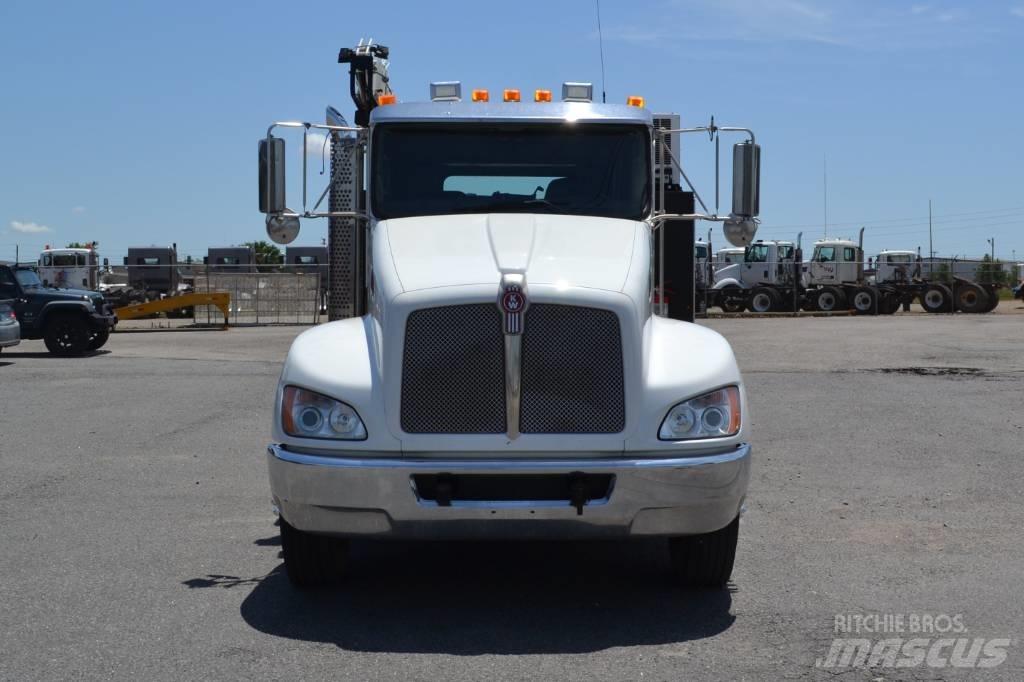 Kenworth T 270 시립/다목적 차량