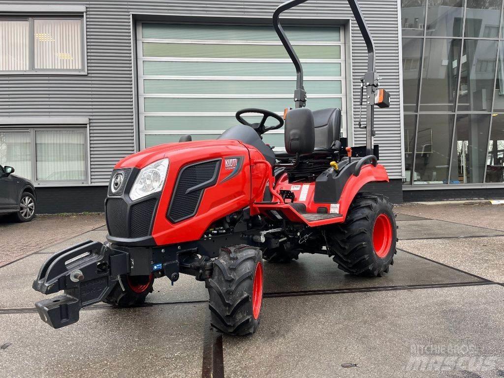 Kioti CS2220M 트랙터