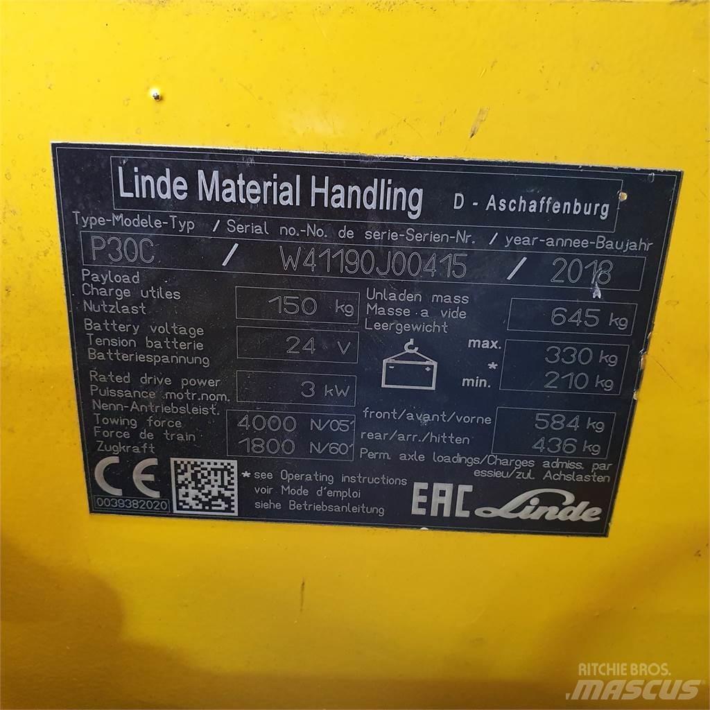 Linde P30C 견인 트럭