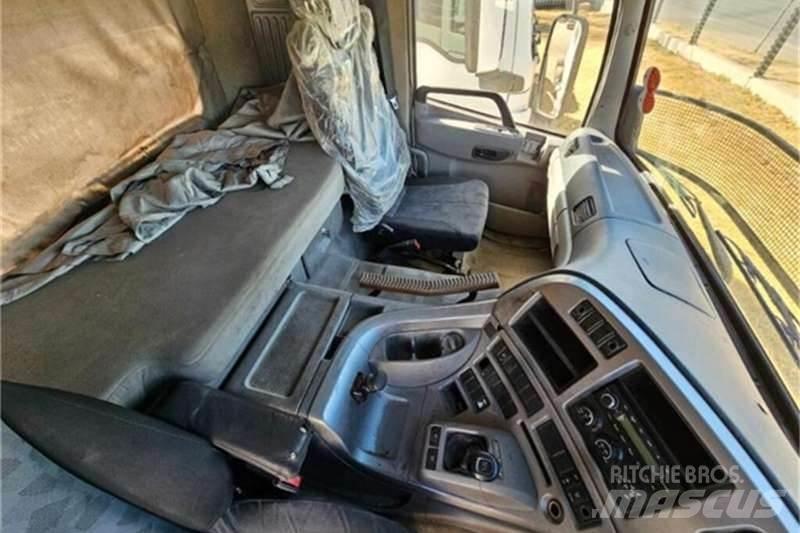 UD TRUCKS QUON 기타 트럭