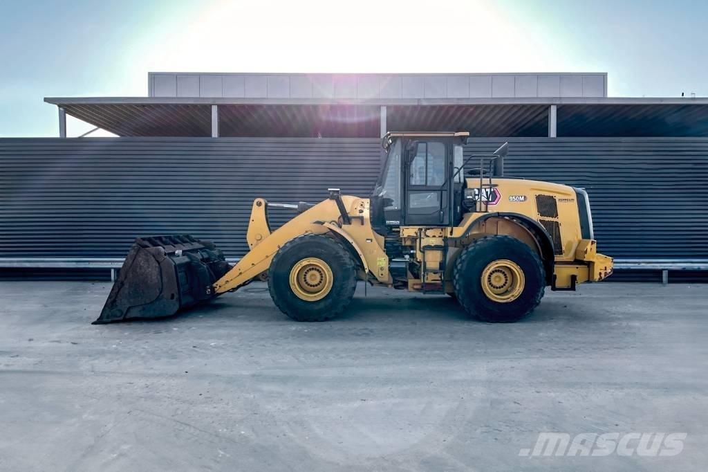 CAT 950M  휠로우더