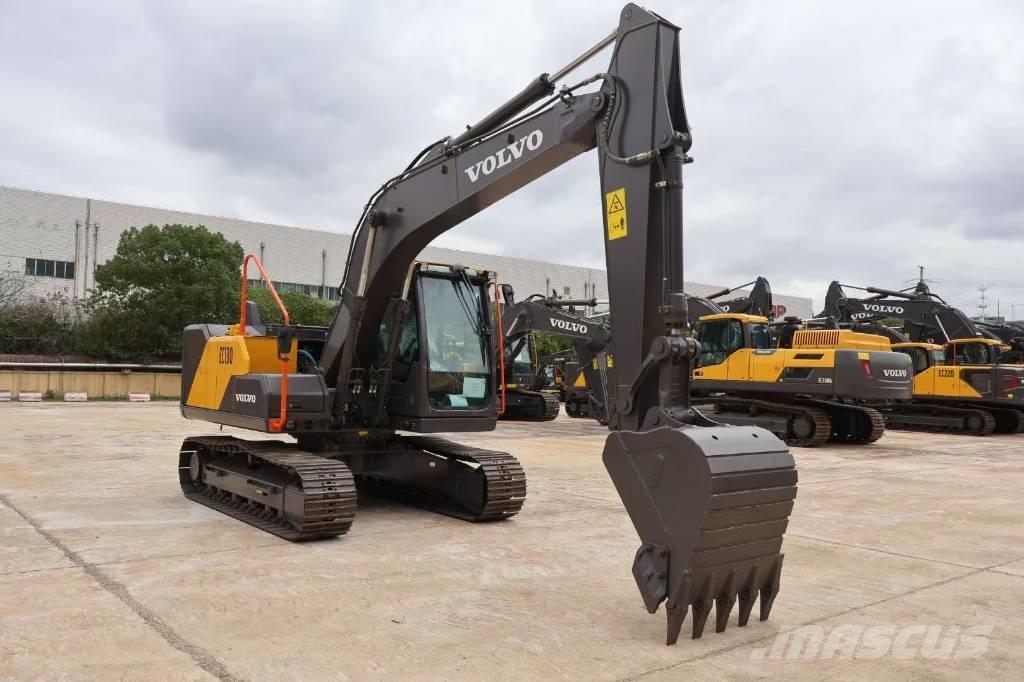 Volvo EC 130 대형 굴삭기 29톤 이상