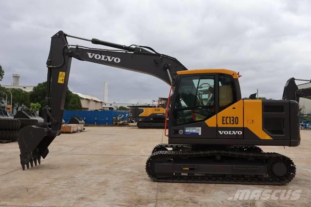 Volvo EC 130 대형 굴삭기 29톤 이상