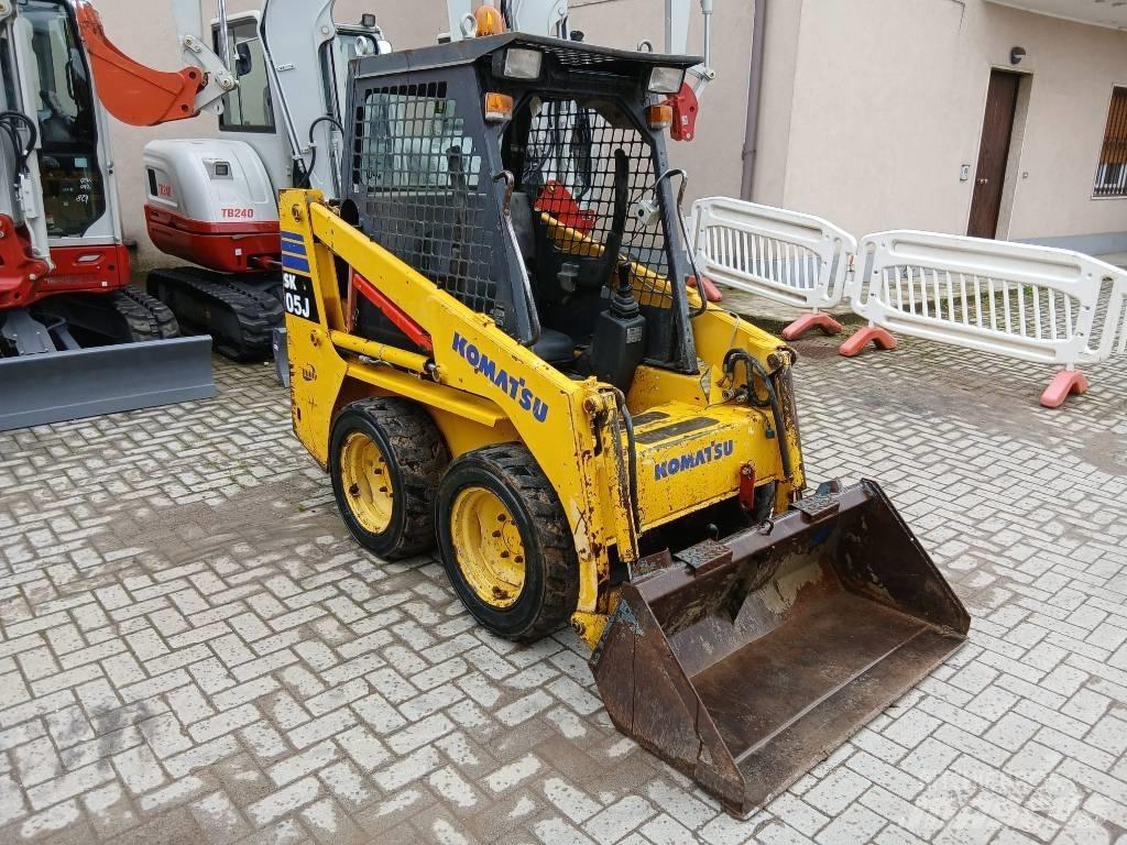 Komatsu SK 05 J  스키드로더