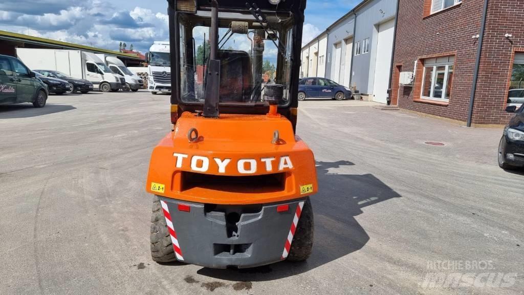 Toyota FD 55 디젤 지게차