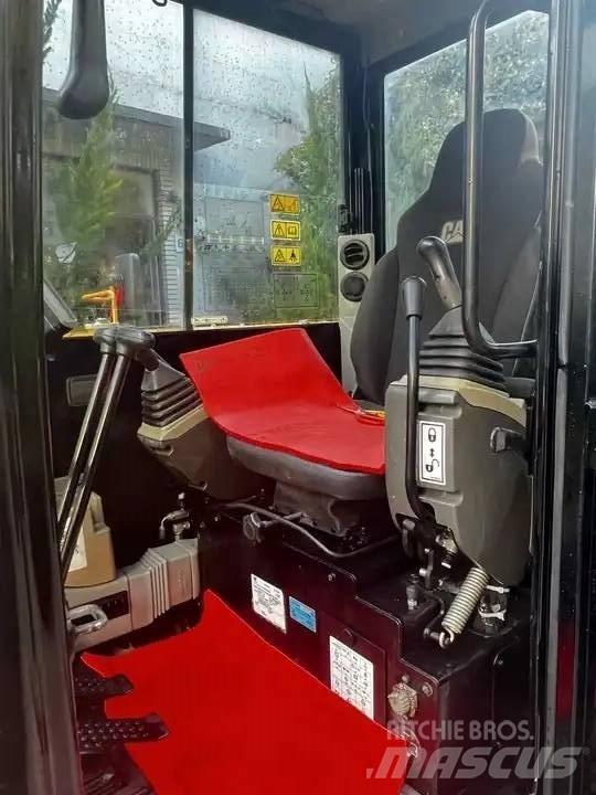 CAT 306 E2 소형 굴삭기 7톤 미만
