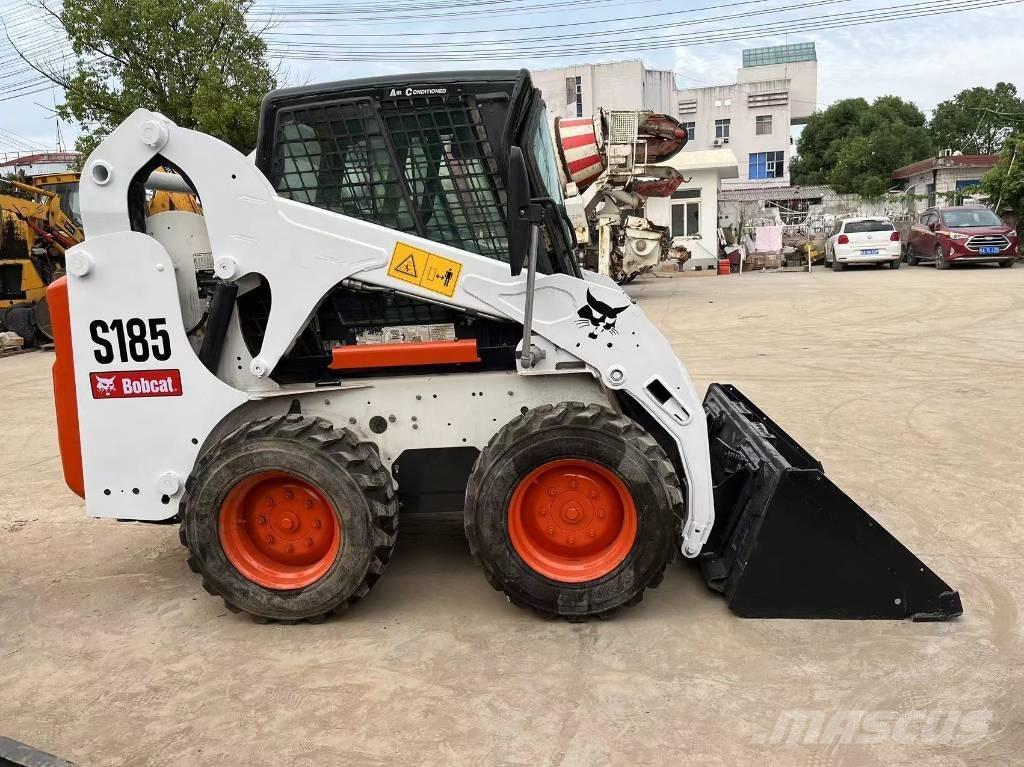 Bobcat S 185  스키드로더
