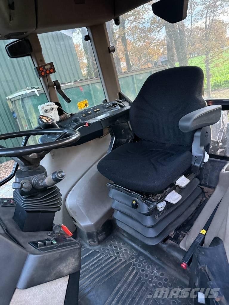 Case IH CVX 150 트랙터