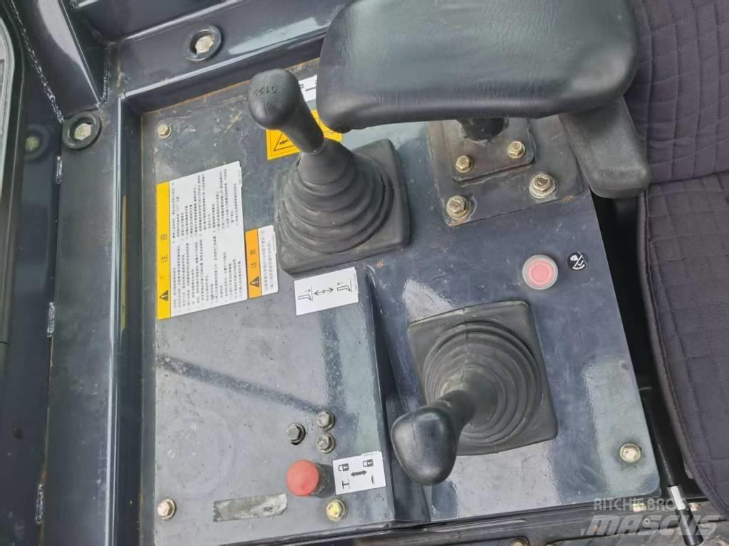 Shantui SD 22 크롤러 도저