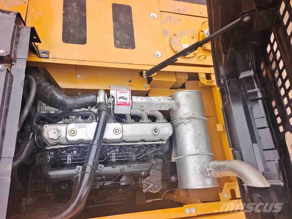 Sany SY 215 C 대형 굴삭기 29톤 이상