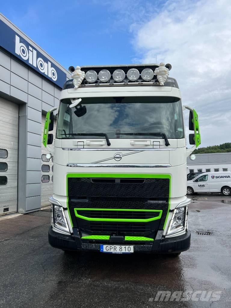 Volvo FH 8*4 덤프 트럭