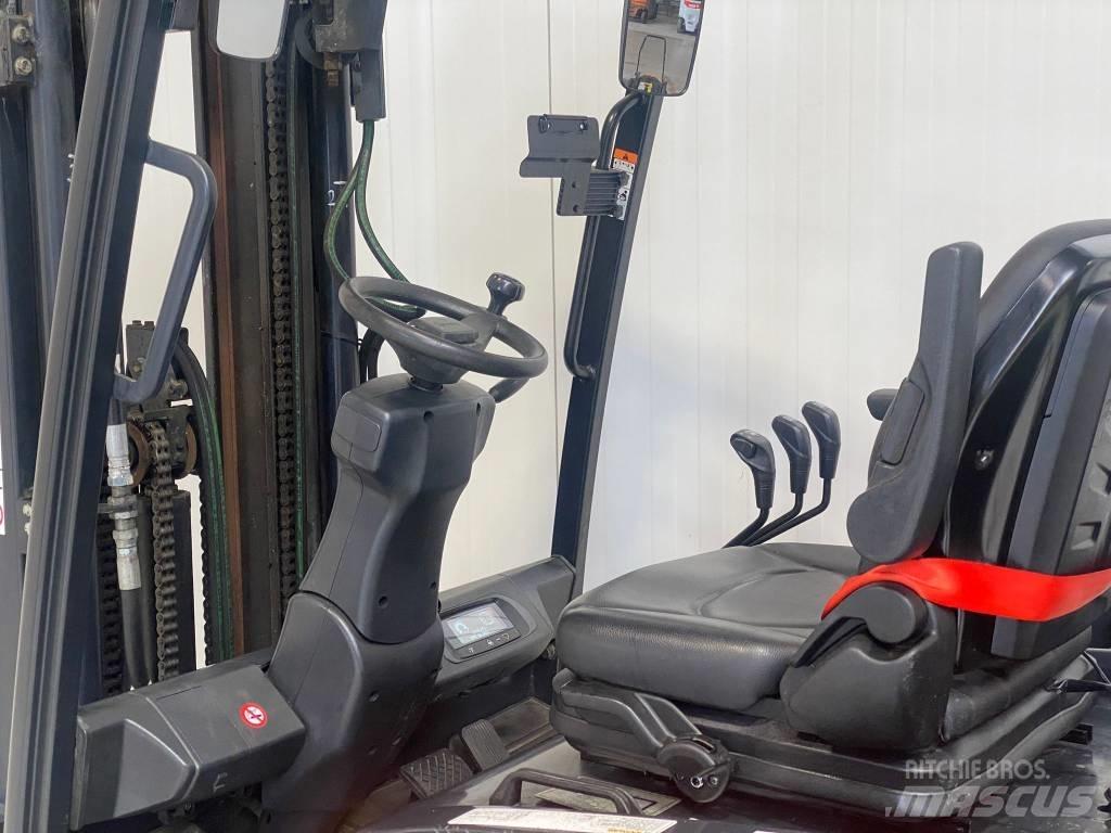 Doosan B30X-7 전동 지게차