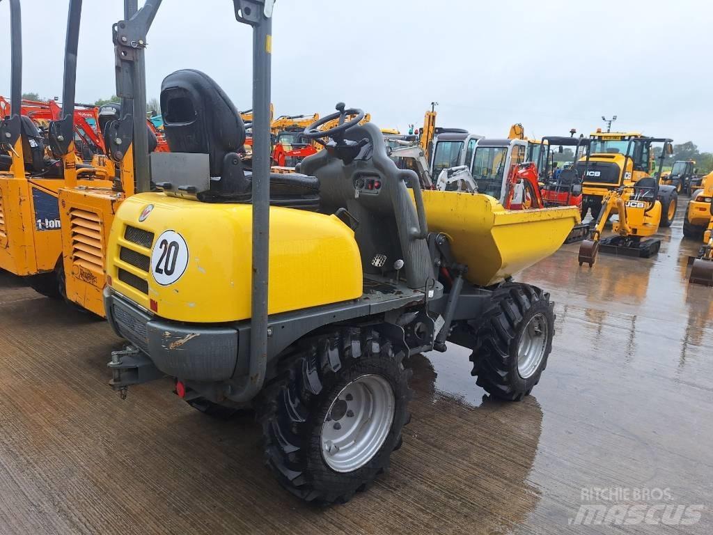 Neuson 1001 건설현장 덤프트럭