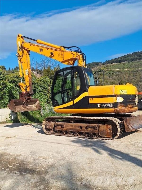 JCB JS130 대형 굴삭기 29톤 이상