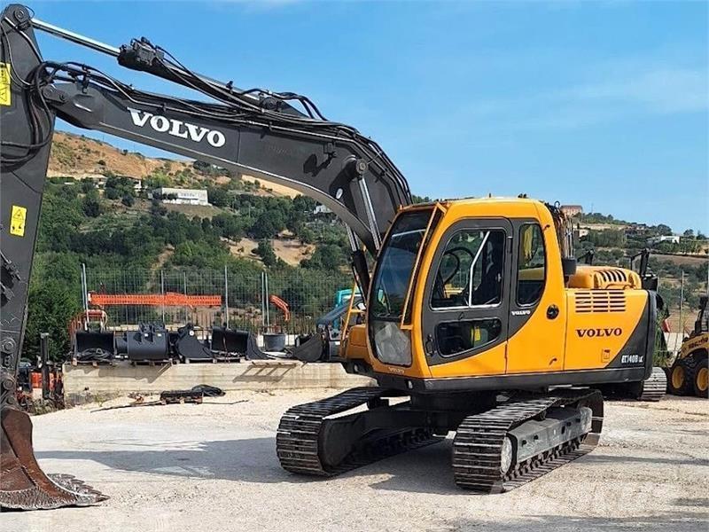 Volvo EC140BLC 대형 굴삭기 29톤 이상