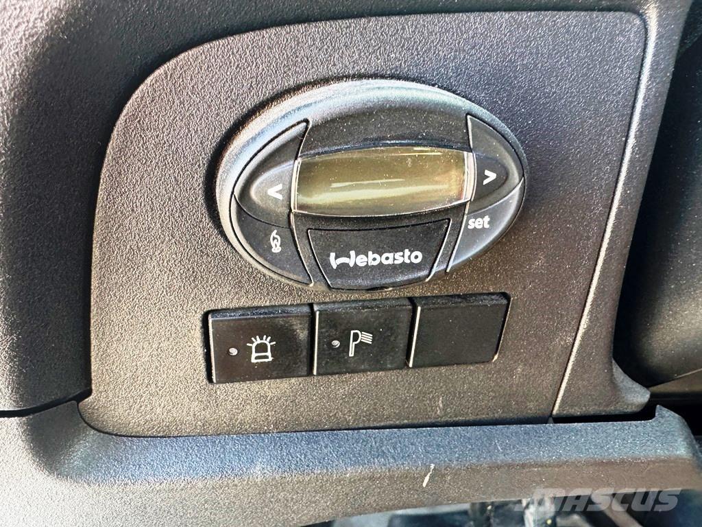 Iveco 35S18 패널 화물차