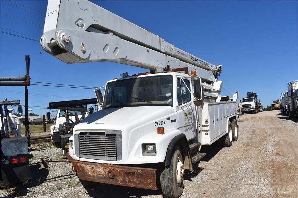 Altec A77T 트럭 탑재 고소작업대