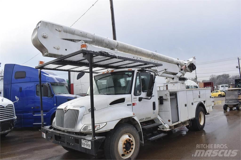 Altec AA55 트럭 탑재 고소작업대