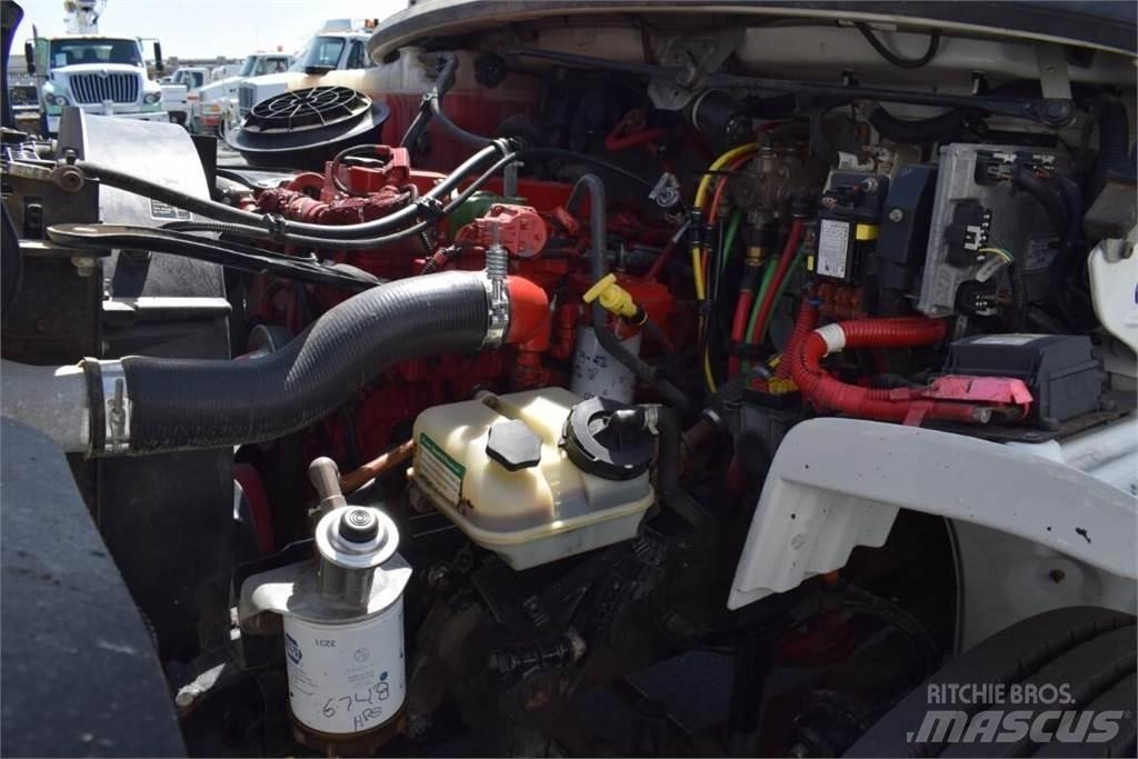 Altec AA755 트럭 탑재 고소작업대