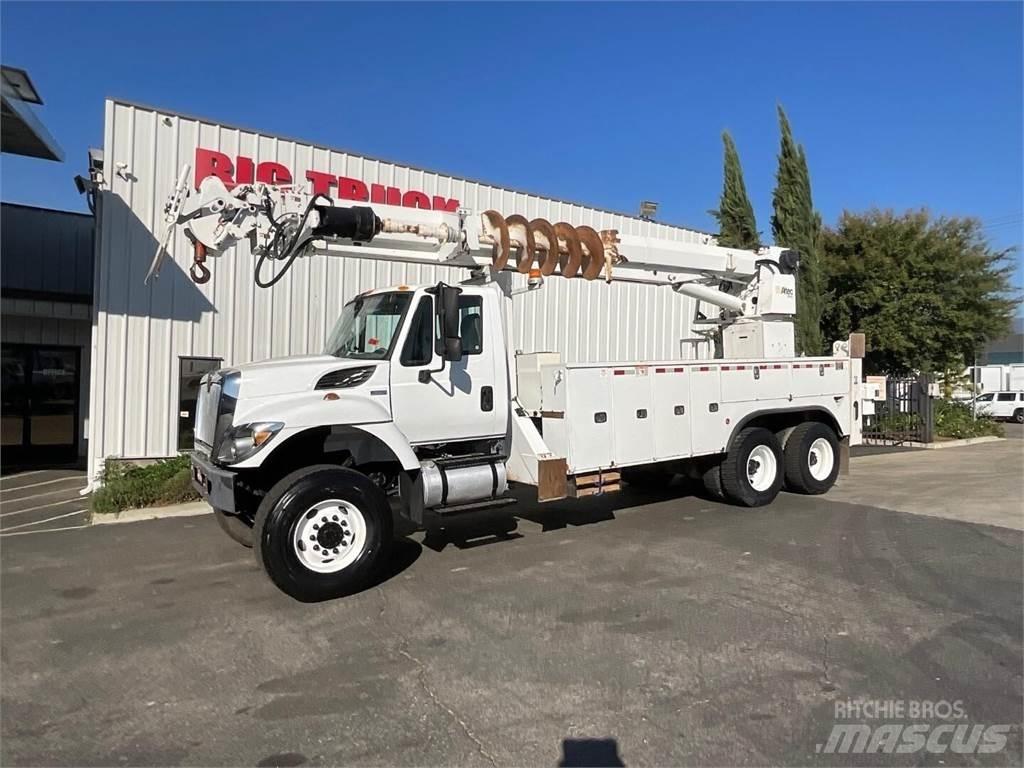 Altec D4065BTR 이동식 드릴 리그 트럭