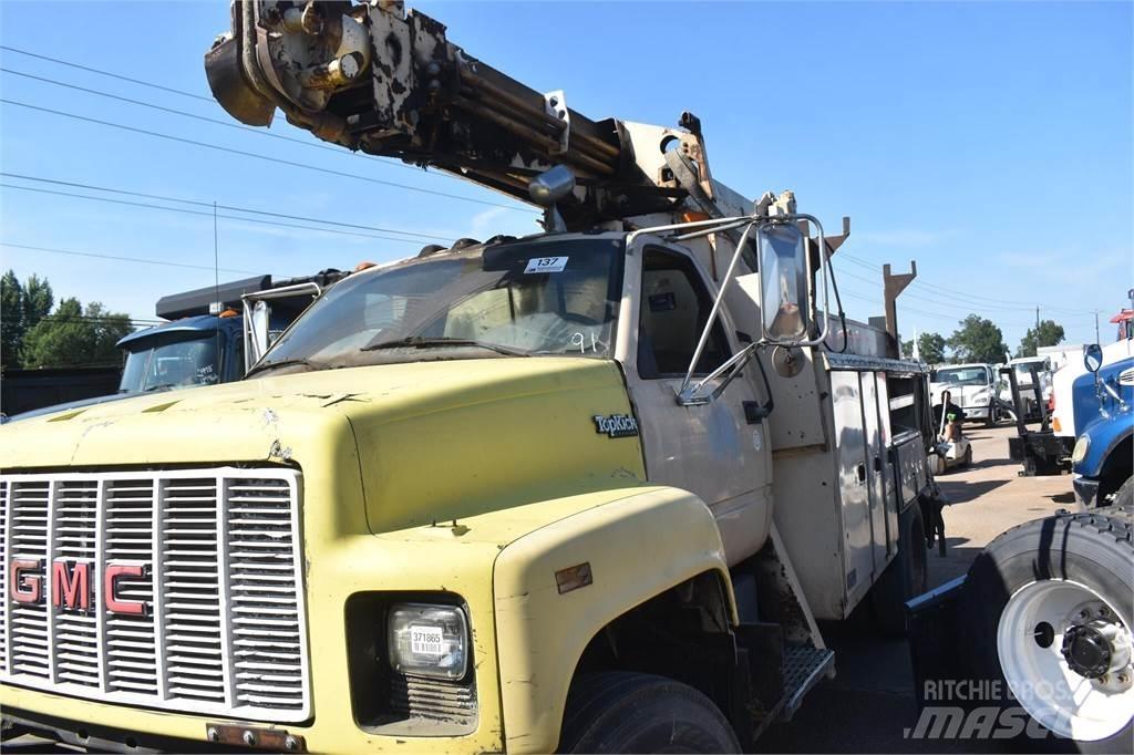 Altec D842ATR 이동식 드릴 리그 트럭