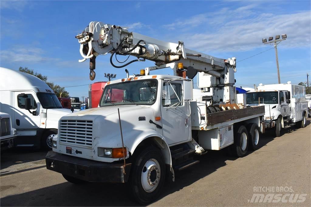 Altec D947TR 이동식 드릴 리그 트럭