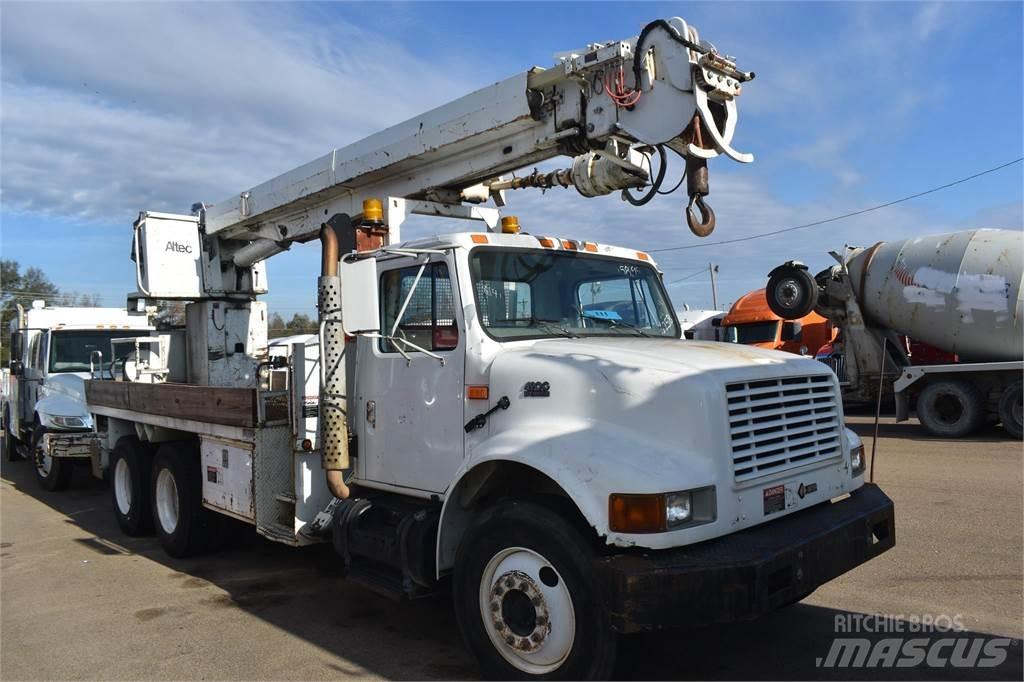 Altec D947TR 이동식 드릴 리그 트럭