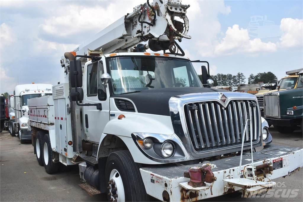 Altec DM45 이동식 드릴 리그 트럭