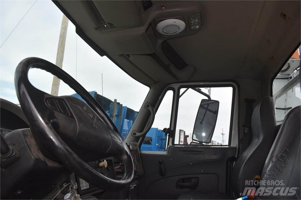 Altec TA40 트럭 탑재 고소작업대