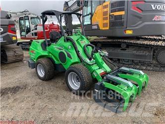 Avant 755I  휠로우더