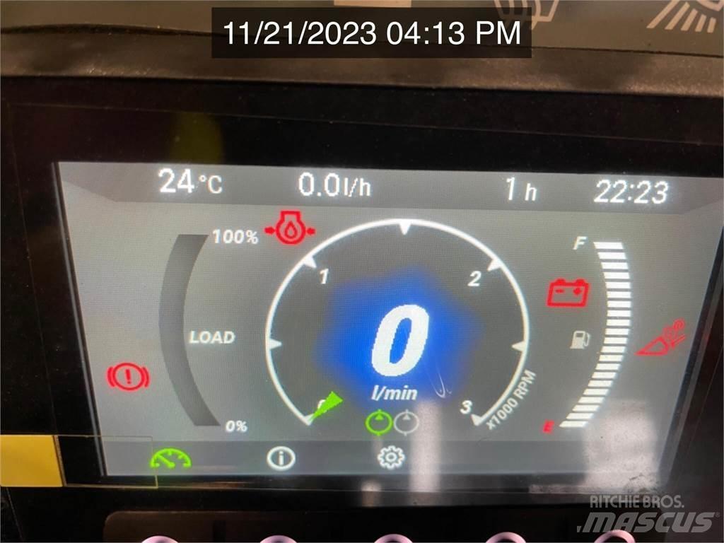 Avant 755I  휠로우더