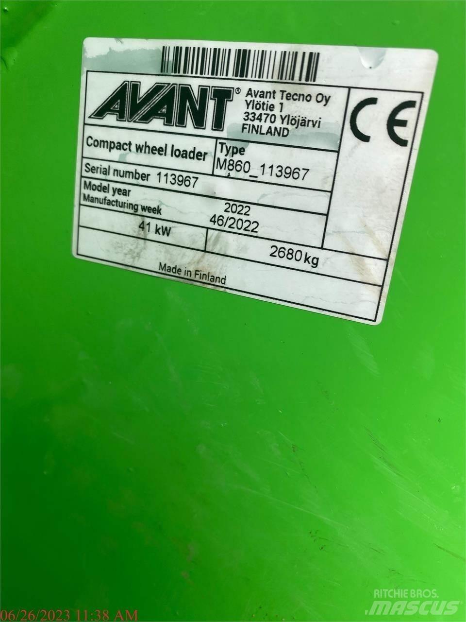 Avant 860I  휠로우더