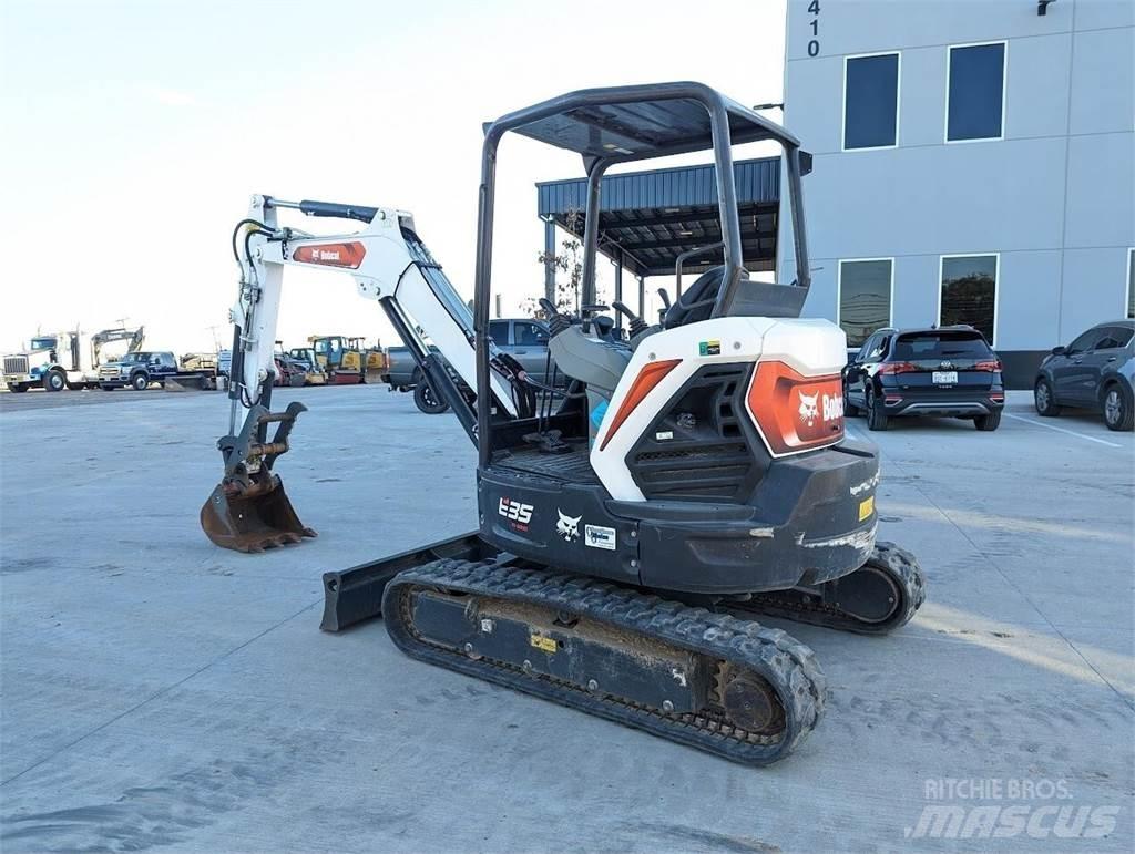 Bobcat E35R2 소형 굴삭기 7톤 미만