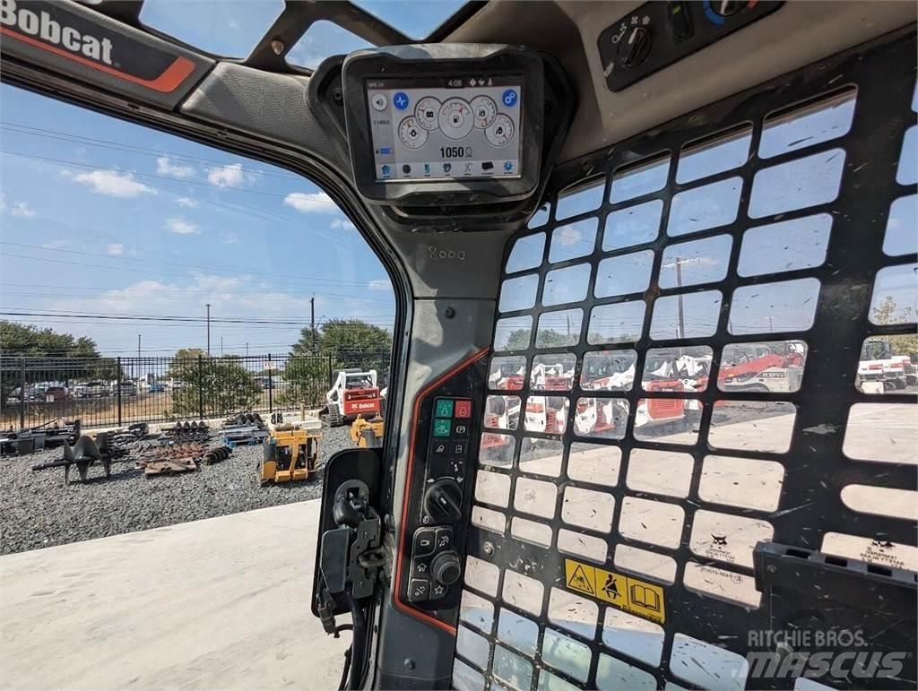 Bobcat S76  스키드로더