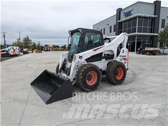 Bobcat S850  스키드로더
