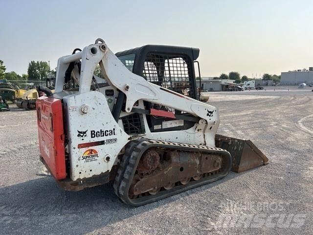 Bobcat T590  스키드로더