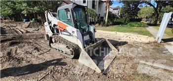 Bobcat T595  스키드로더