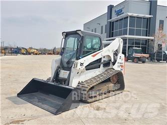 Bobcat T770  스키드로더