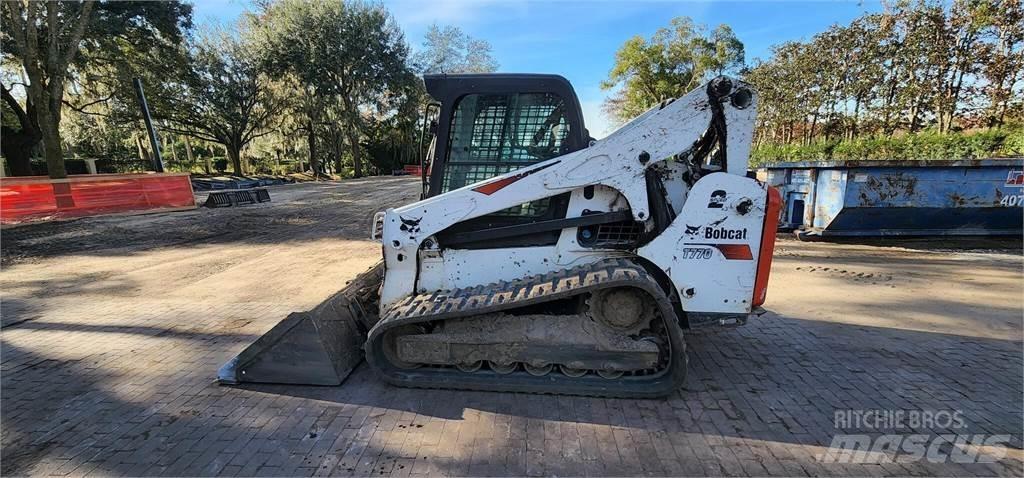 Bobcat T770  스키드로더
