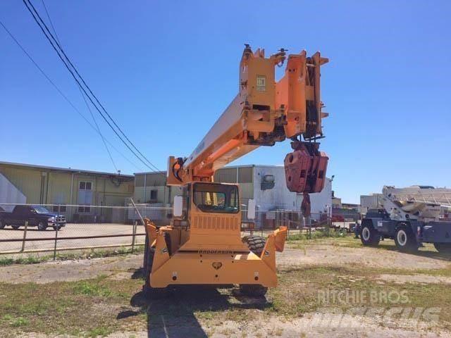 Broderson RT300-2F R/T 크레인