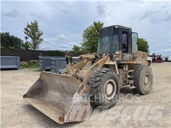 CASE 621B  휠로우더