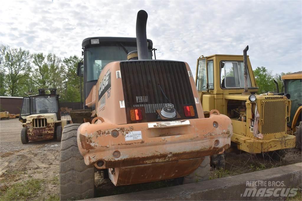 CASE 621E  휠로우더