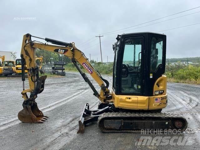 CAT 303.5E CR 소형 굴삭기 7톤 미만