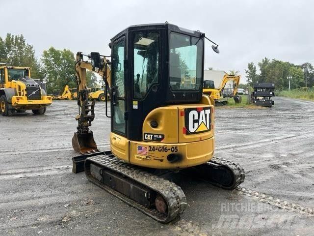 CAT 303.5E CR 소형 굴삭기 7톤 미만