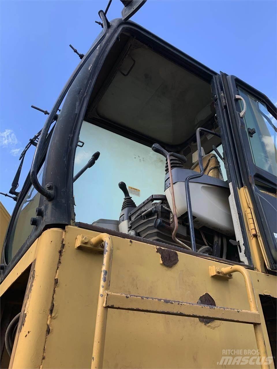 CAT 320C 대형 굴삭기 29톤 이상