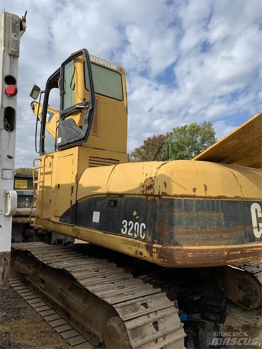 CAT 320C 대형 굴삭기 29톤 이상