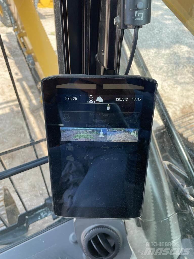 CAT 320GC 대형 굴삭기 29톤 이상