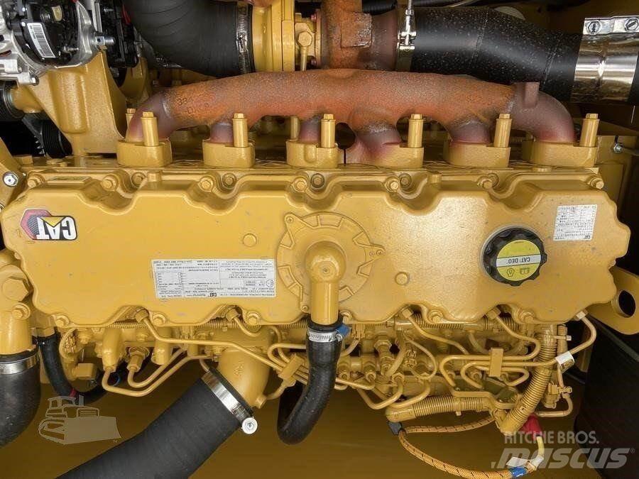 CAT 330GC 대형 굴삭기 29톤 이상